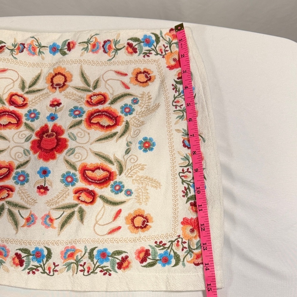 Women’s Mini Vintage Skirt with Floral Embroidered design Size Small - Picture 4 of 10